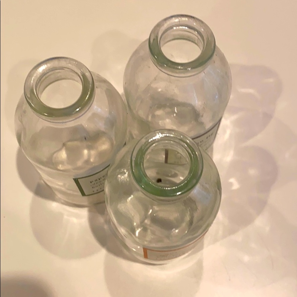 3 POTTERY BARN Vases - Picture 4 of 9